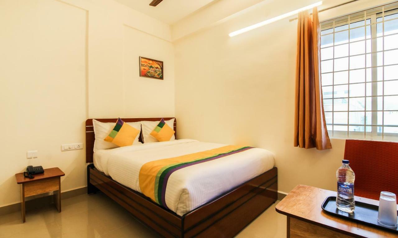 Itsy Hotels Riyas Grand Tirupati Luaran gambar